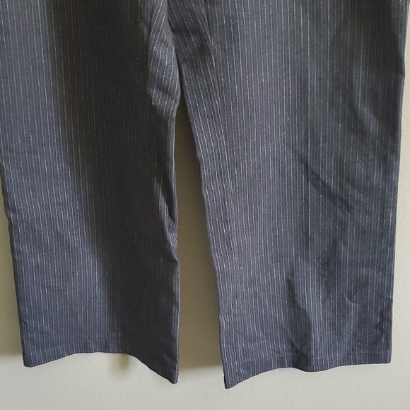 Dockers Womens Stretch Business Charcoal Pinstripe Dress Pants - Picture 7 of 11